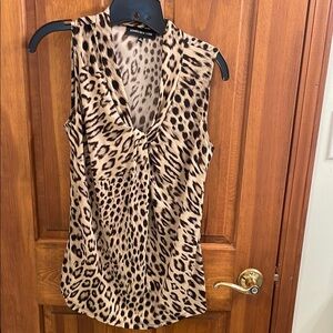 Jones New York Leopard Print Sleeveless Blouse